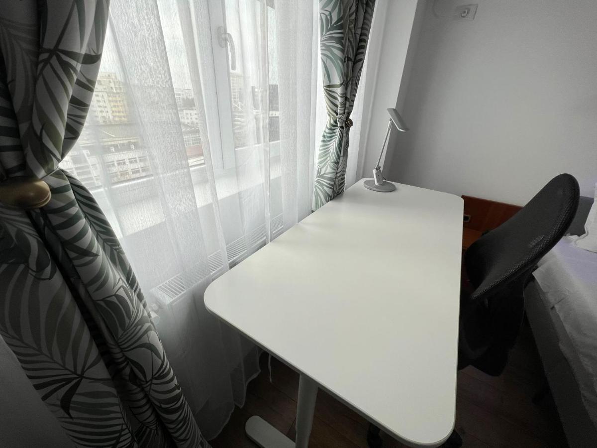 Perfect Host Palas 2 Rooms Iasi Exterior foto