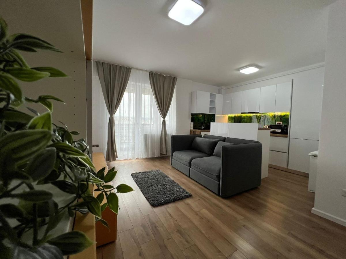 Perfect Host Palas 2 Rooms Iasi Exterior foto