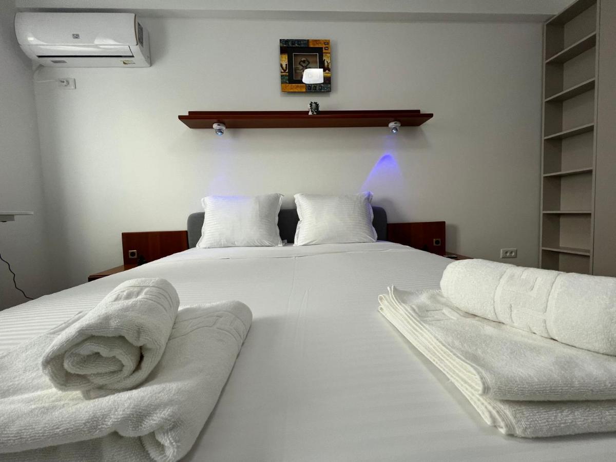 Perfect Host Palas 2 Rooms Iasi Exterior foto