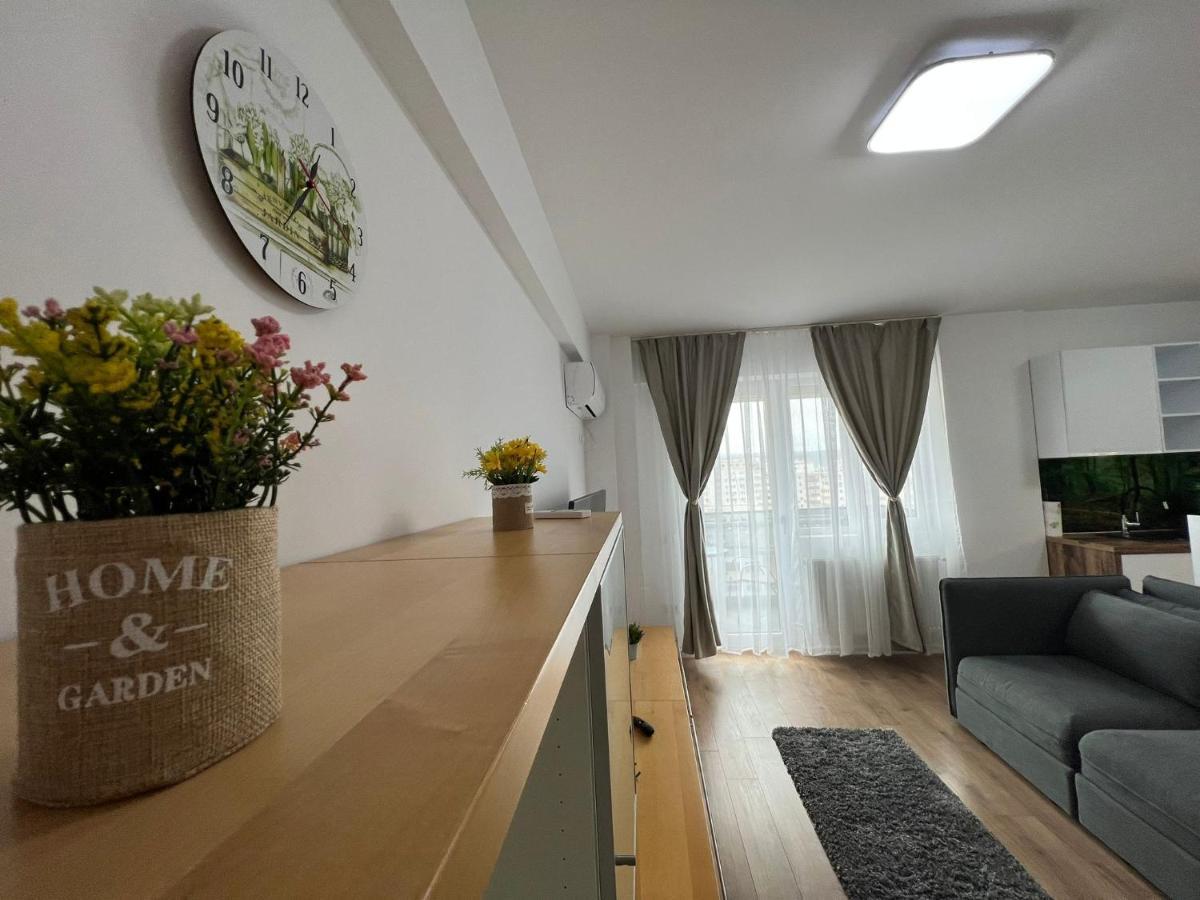 Perfect Host Palas 2 Rooms Iasi Exterior foto