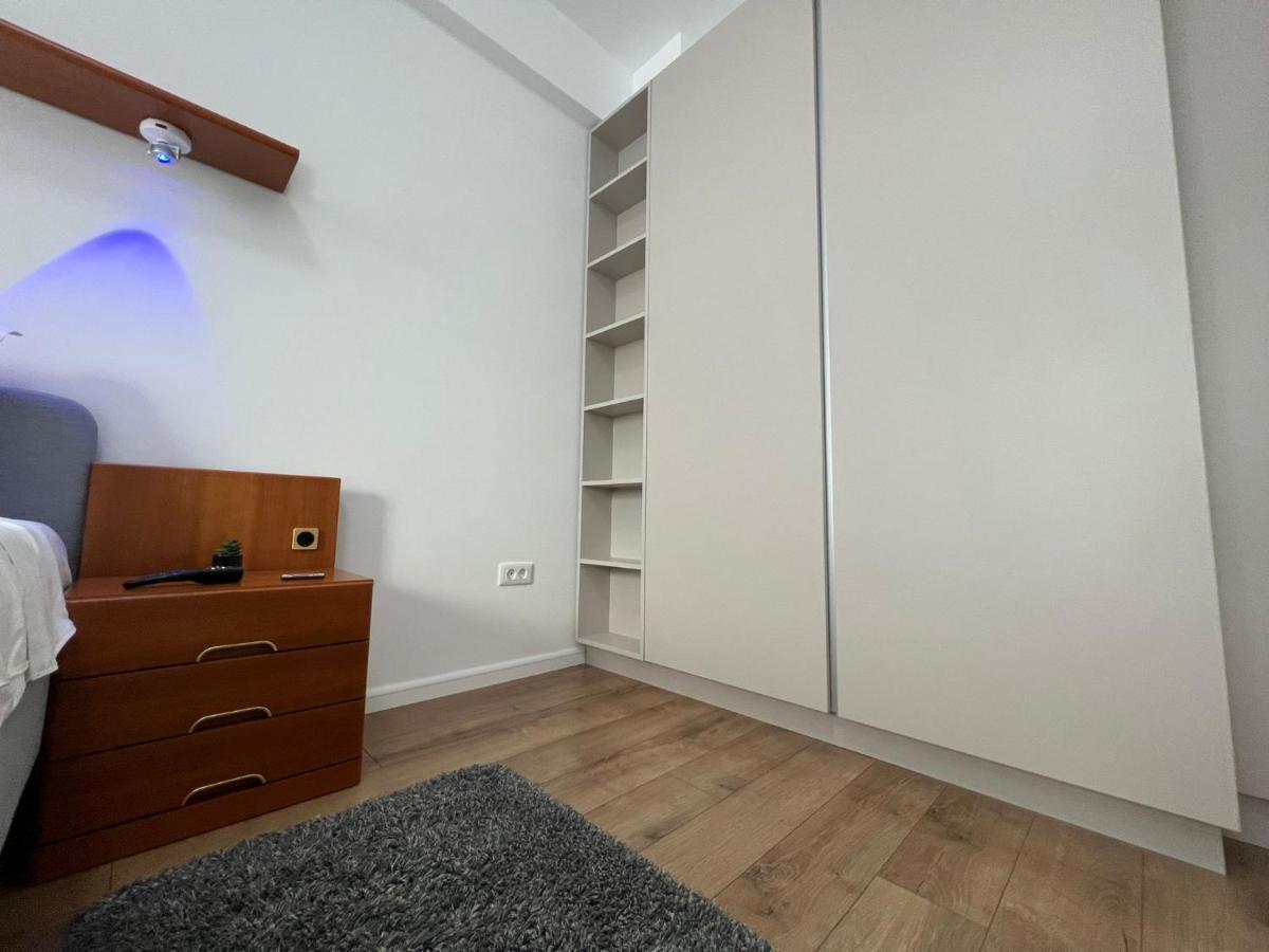 Perfect Host Palas 2 Rooms Iasi Exterior foto