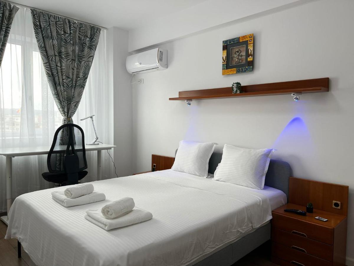 Perfect Host Palas 2 Rooms Iasi Exterior foto
